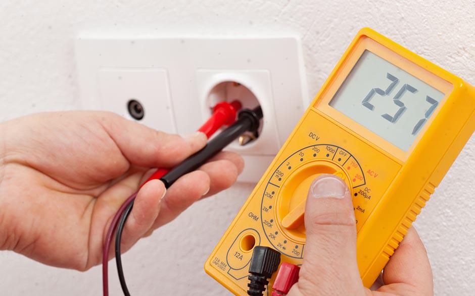 cherche électricien pas cher Paris 15